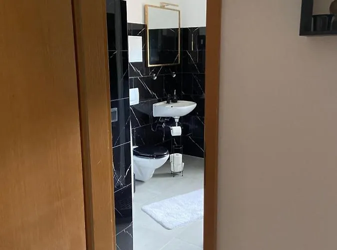 Διαμέρισμα #2 Bei Der Porzellan Manufaktur *